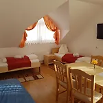 Gasperin 3* בוהין