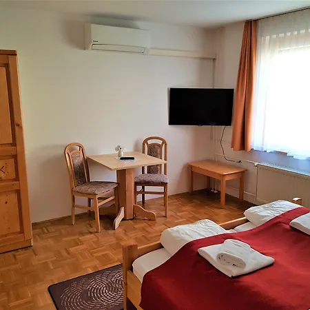 酒店 加斯佩林波欣酒店