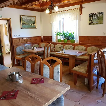 加斯佩林波欣酒店 酒店 3*